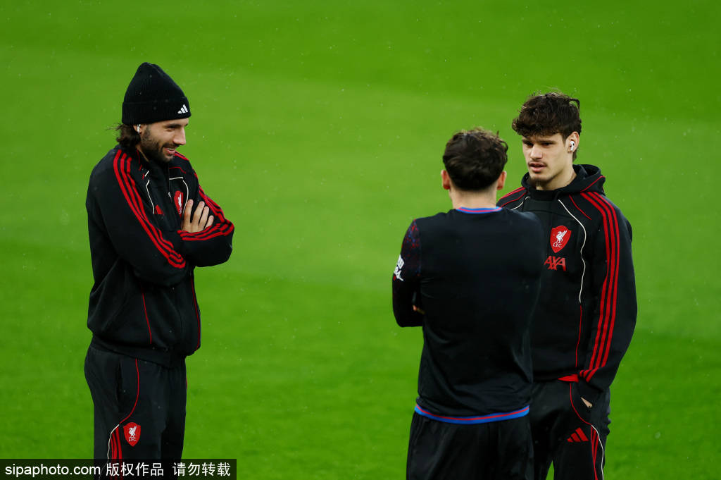 阿尔内·斯洛特自省：利物浦“没有达到利物浦的标准”，桑德兰战成季中考场？